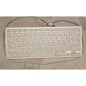 Apple Mac Smallest Most Compact USB Wired  Keyboard Model A1242 White Slim